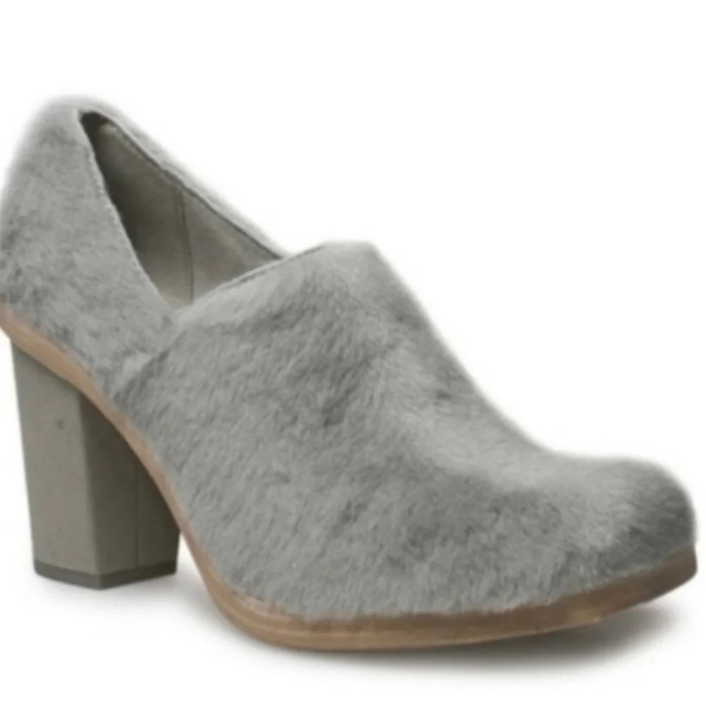 NWT UGG + ECKHAUS LATTA “Court Not” Gray/blue Shearling Shoes heels clogs - Picture 3 of 13